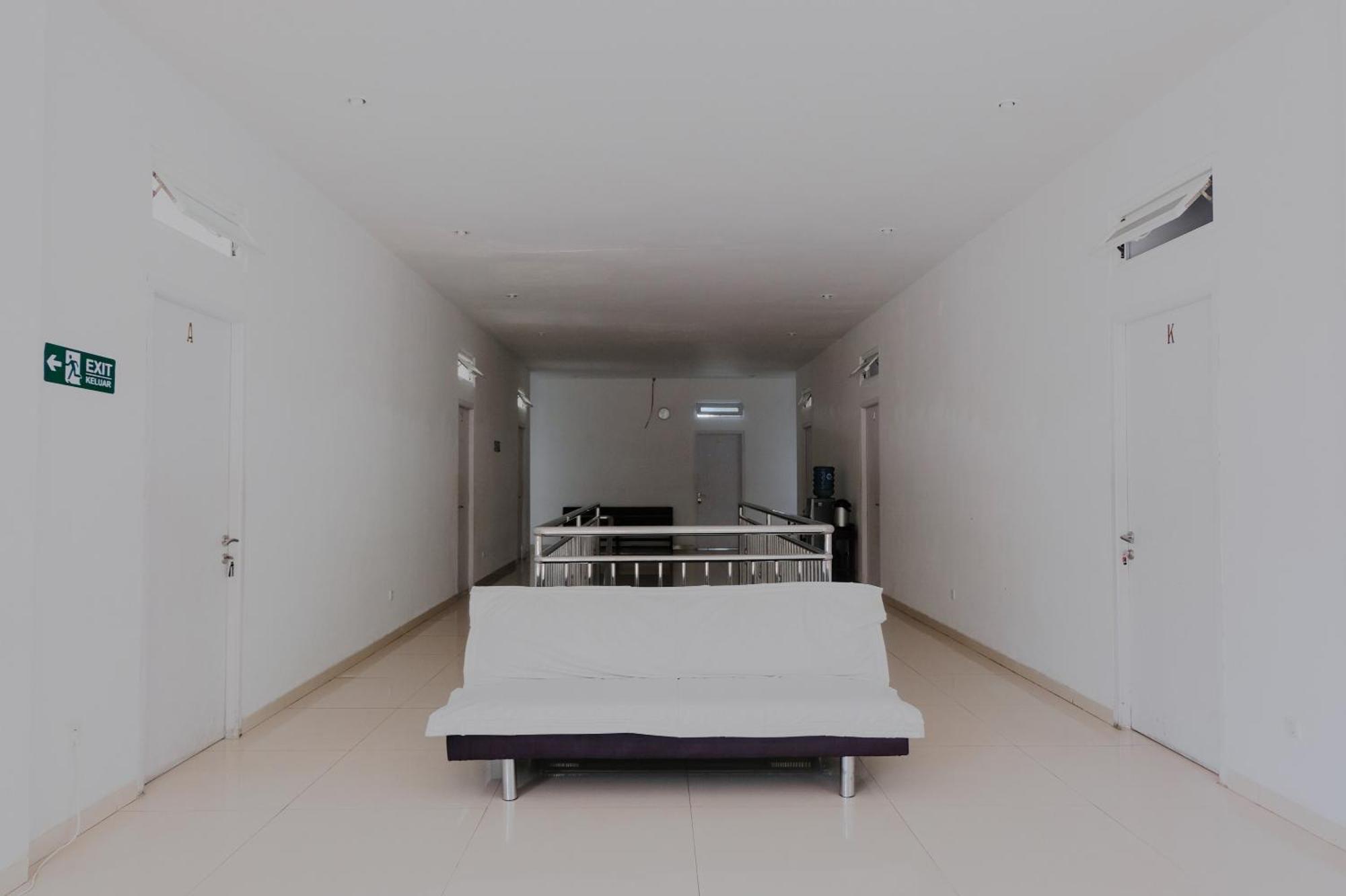 Oyo 1194 Villa Bukit Panderman Residence Batu  Extérieur photo