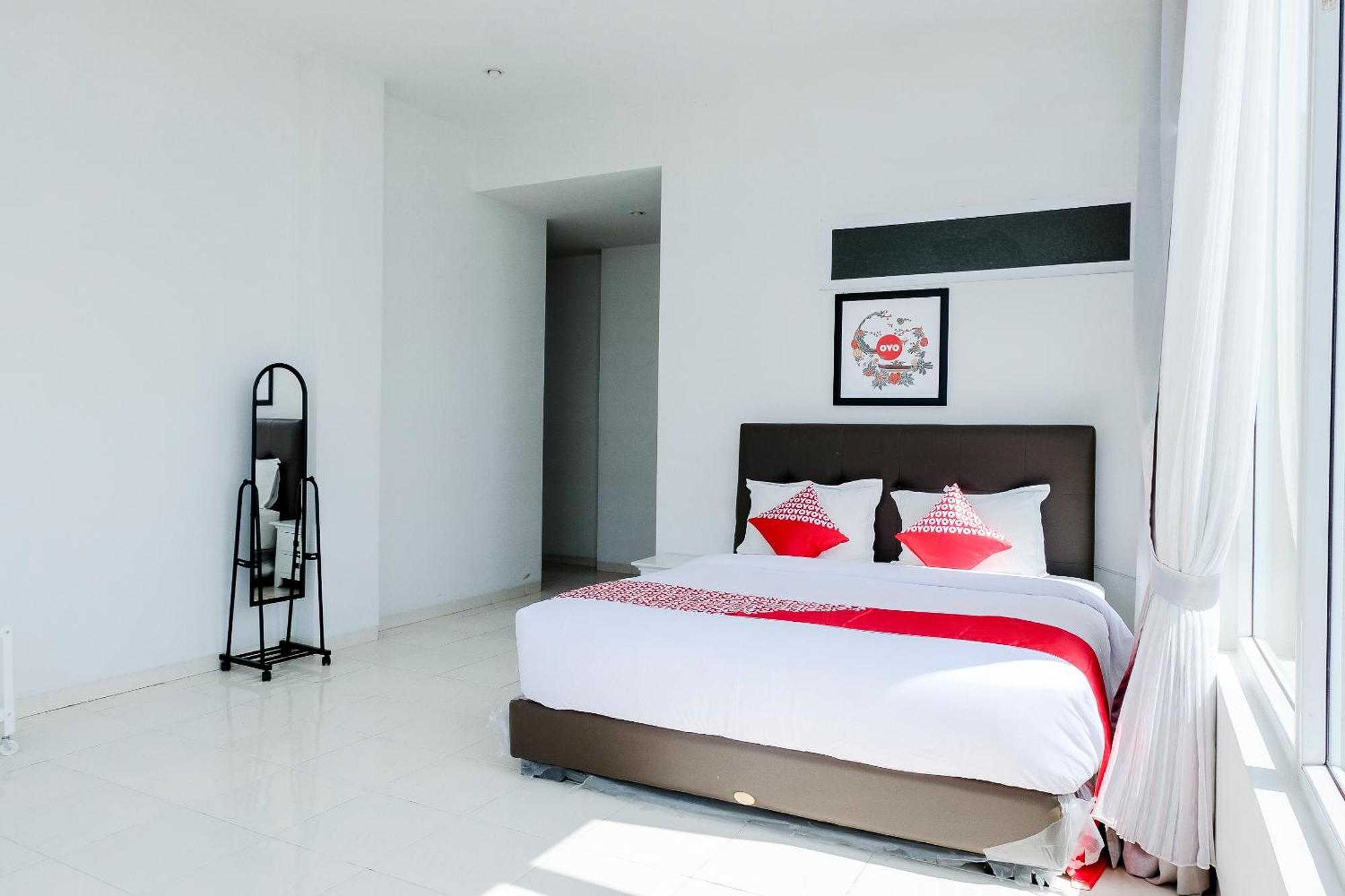 Oyo 1194 Villa Bukit Panderman Residence Batu  Extérieur photo